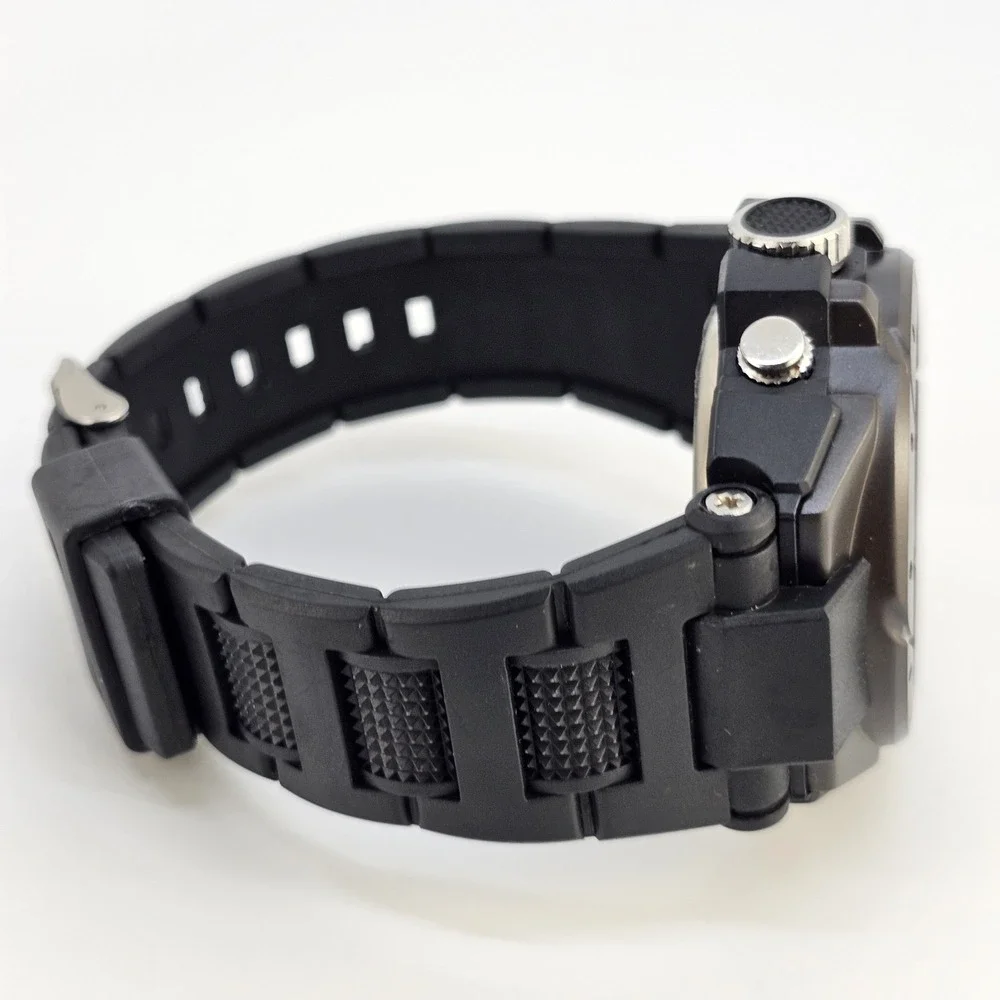 Findtime Men's Analog Digital Sports Watch 45MM Black Plastic Bands New Battery